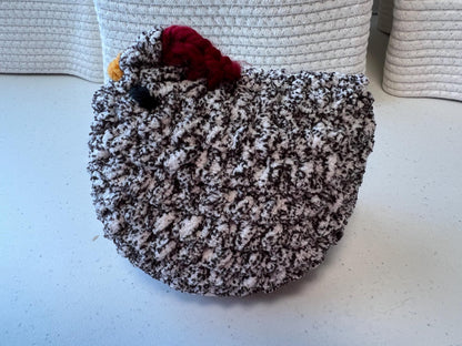 Crochet Mabel Chicken, Handcrafted Chicken Decor in 3 Sizes