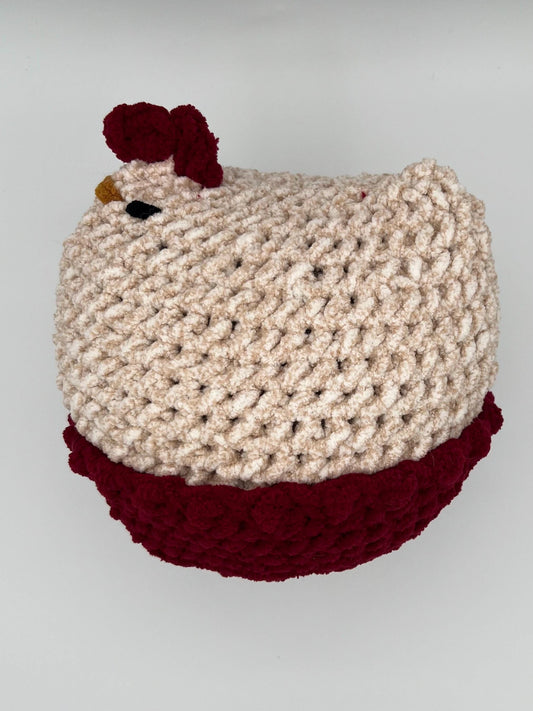 Mabel Chicken Plushie, Large with a nest and 3 eggs, Handmade