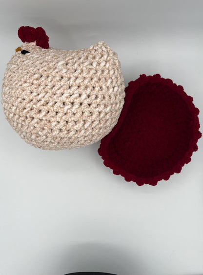 Mabel Chicken Plushie, Large with a nest and 3 eggs, Handmade